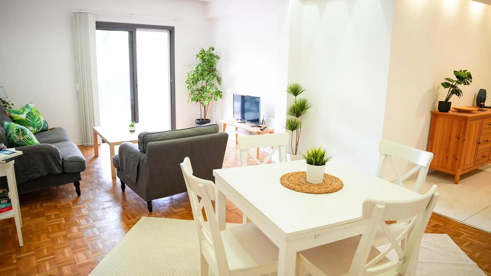 شقة The Cozy Seaside Retreat لارنكا